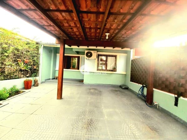 Casa em Porto Alegre - Hípica