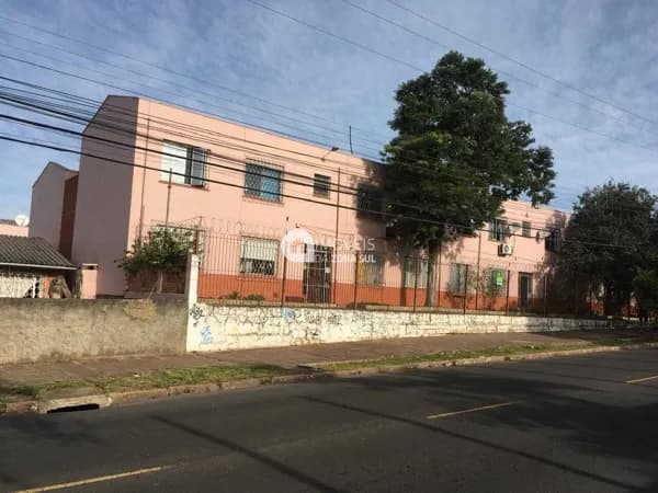 Apartamento Térreo com 2 Dormitórios na Orfanatrófio