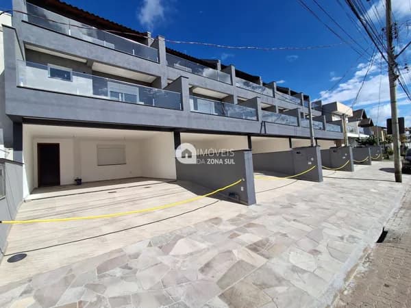 Casa em Porto Alegre - Hípica