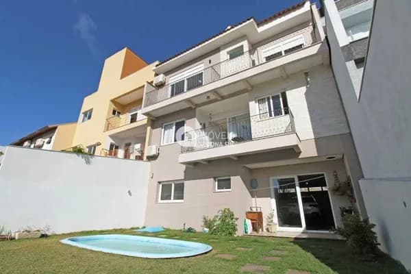 Casa em Porto Alegre - Hípica