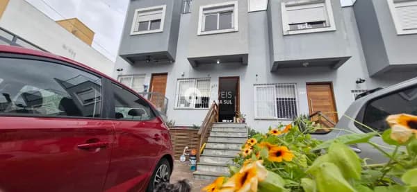 Sobrado Alto Padrão em Guarujá, Porto Alegre/RS