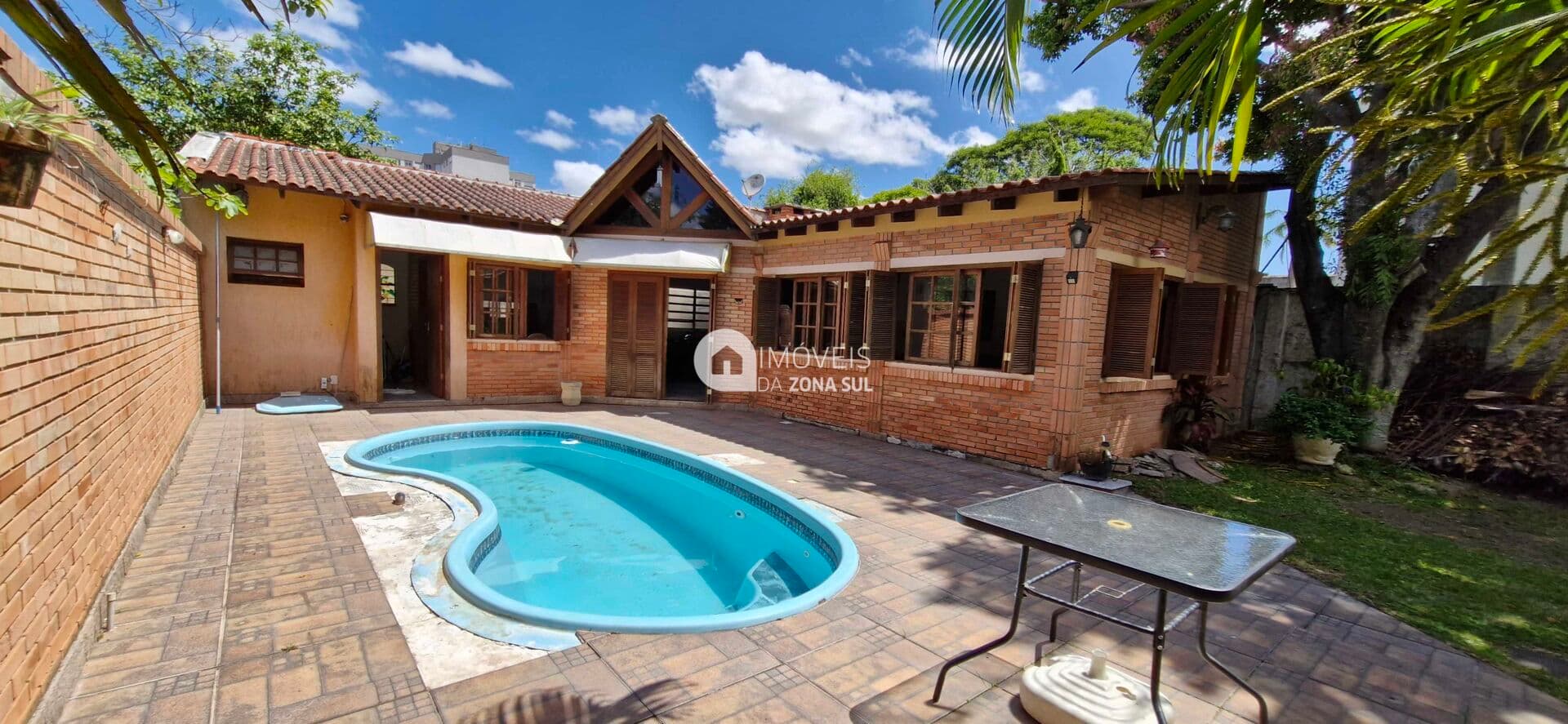 Casa Chalé no bairro Cristal em Porto Alegre/RS
