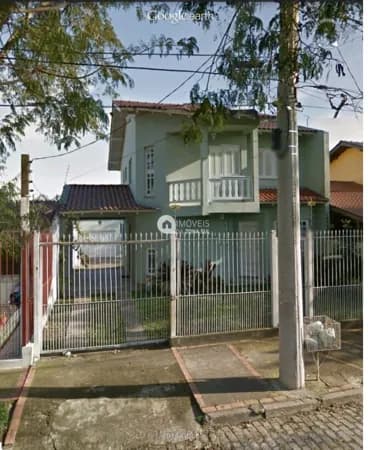 Sobrado em Porto Alegre - Hípica