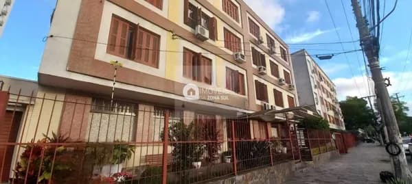🏡 Apartamento à venda na Azenha – Porto Alegre/RS