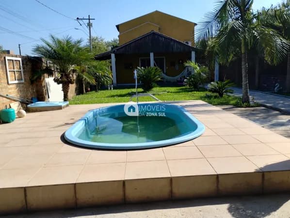 Casa em Porto Alegre - Lami