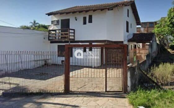 Casa em Porto Alegre - Vila Nova