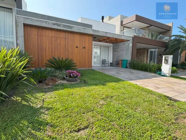 Casa em Condomínio fechado em Xangri Lá