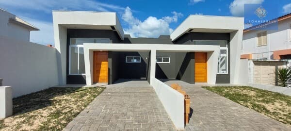 Casa nova em Capão da Canoa