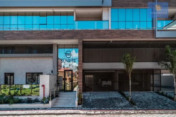 Apartamento Alto Padrão no Centro de Bombinhas