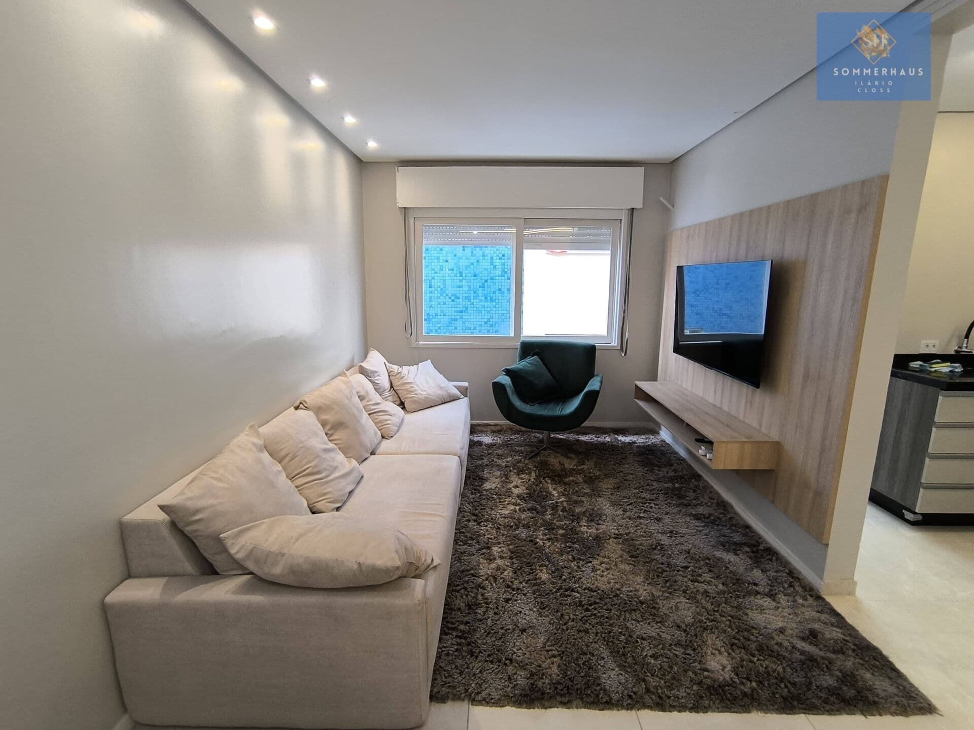Apartamento 2 dormitórios no Centro de Capão da Canoa