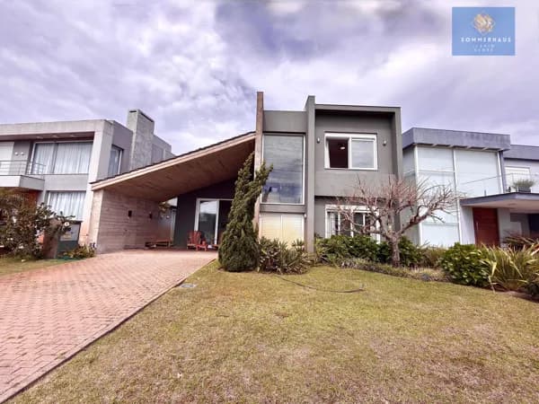 Casa em Condomínio fechado em de Xangri Lá