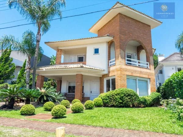 Casa em Condomínio fechado em Xangri Lá