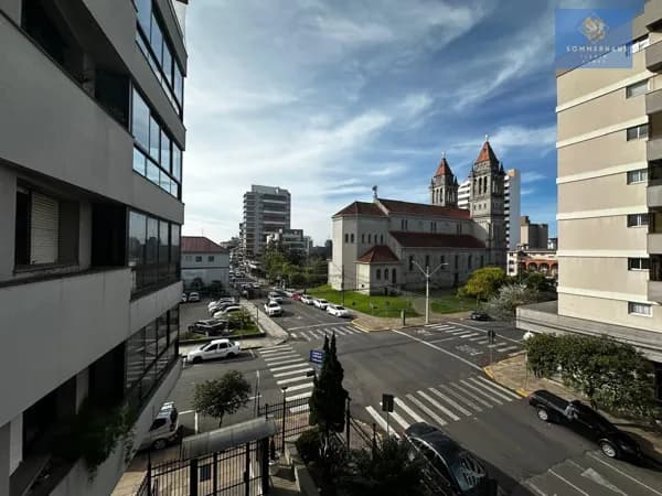 Apartamento 4 dormitórios, no Centro de Farroupilha