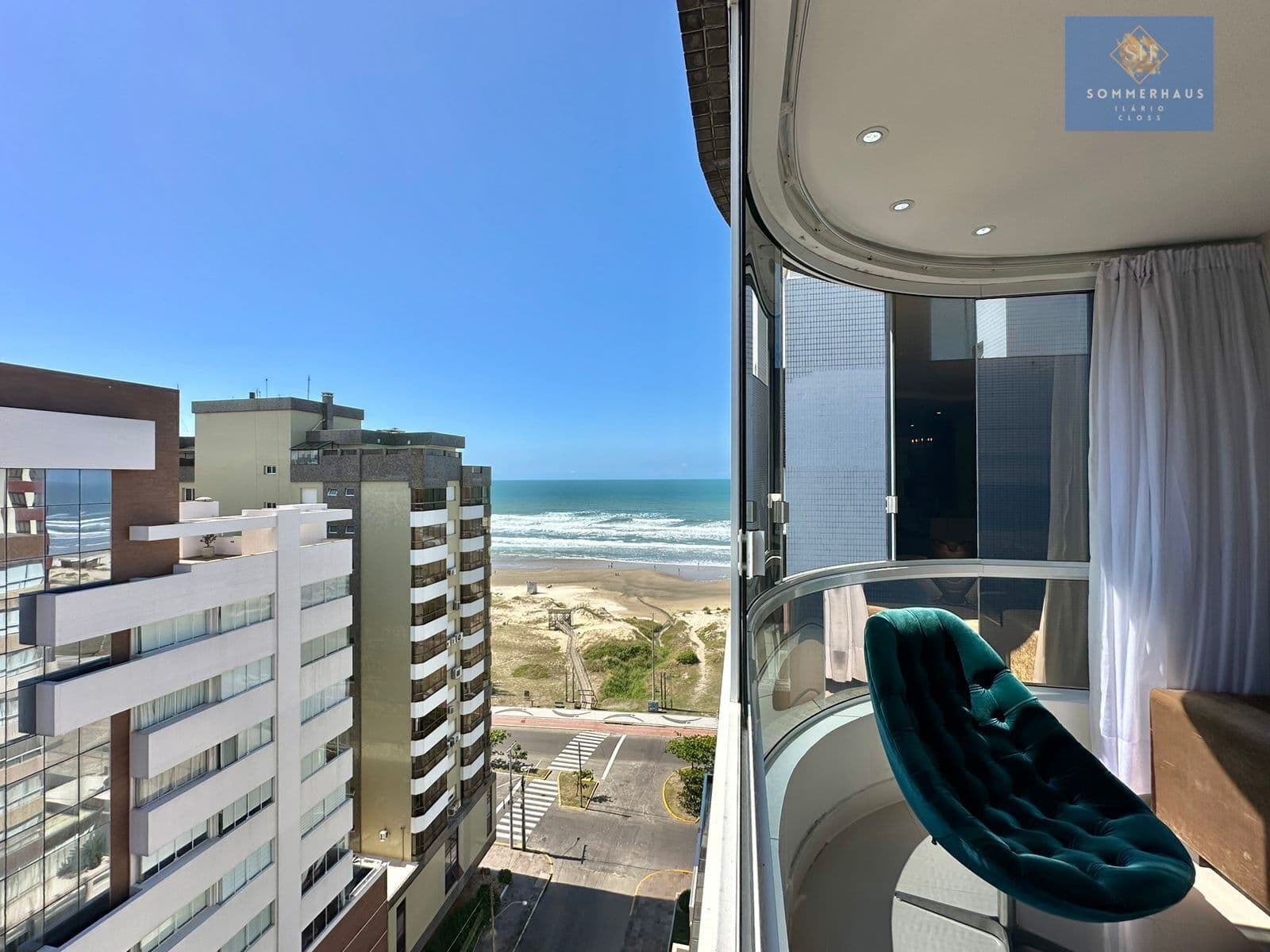 Apartamento 3 dormitórios com Vista para o Mar