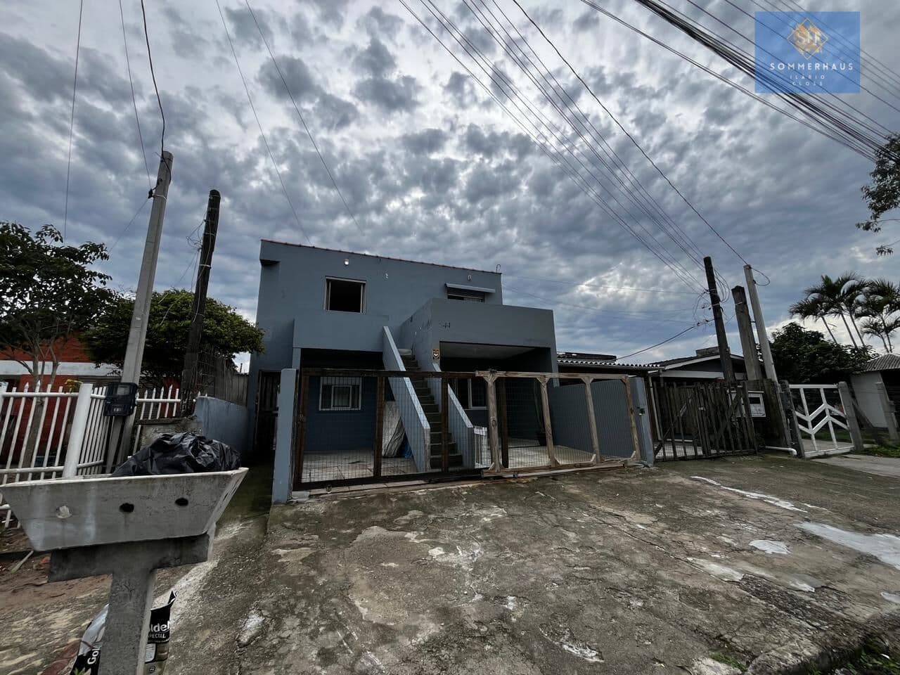 Casa a venda ideal para renda com aluguéis