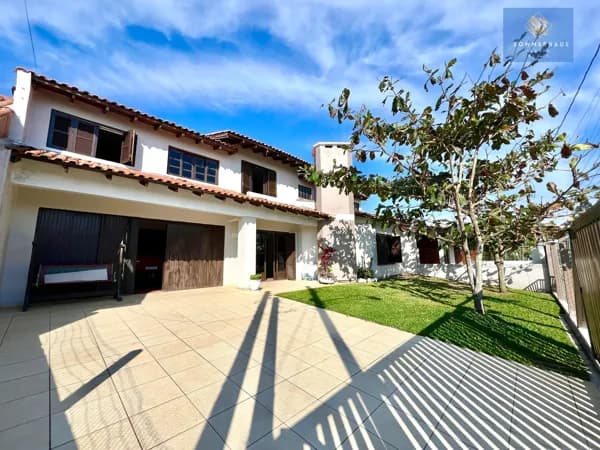 Casa a venda em Xangri Lá