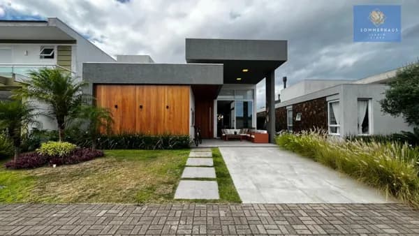 Casa mobiliada e decorada no Condomínio Sea Coast
