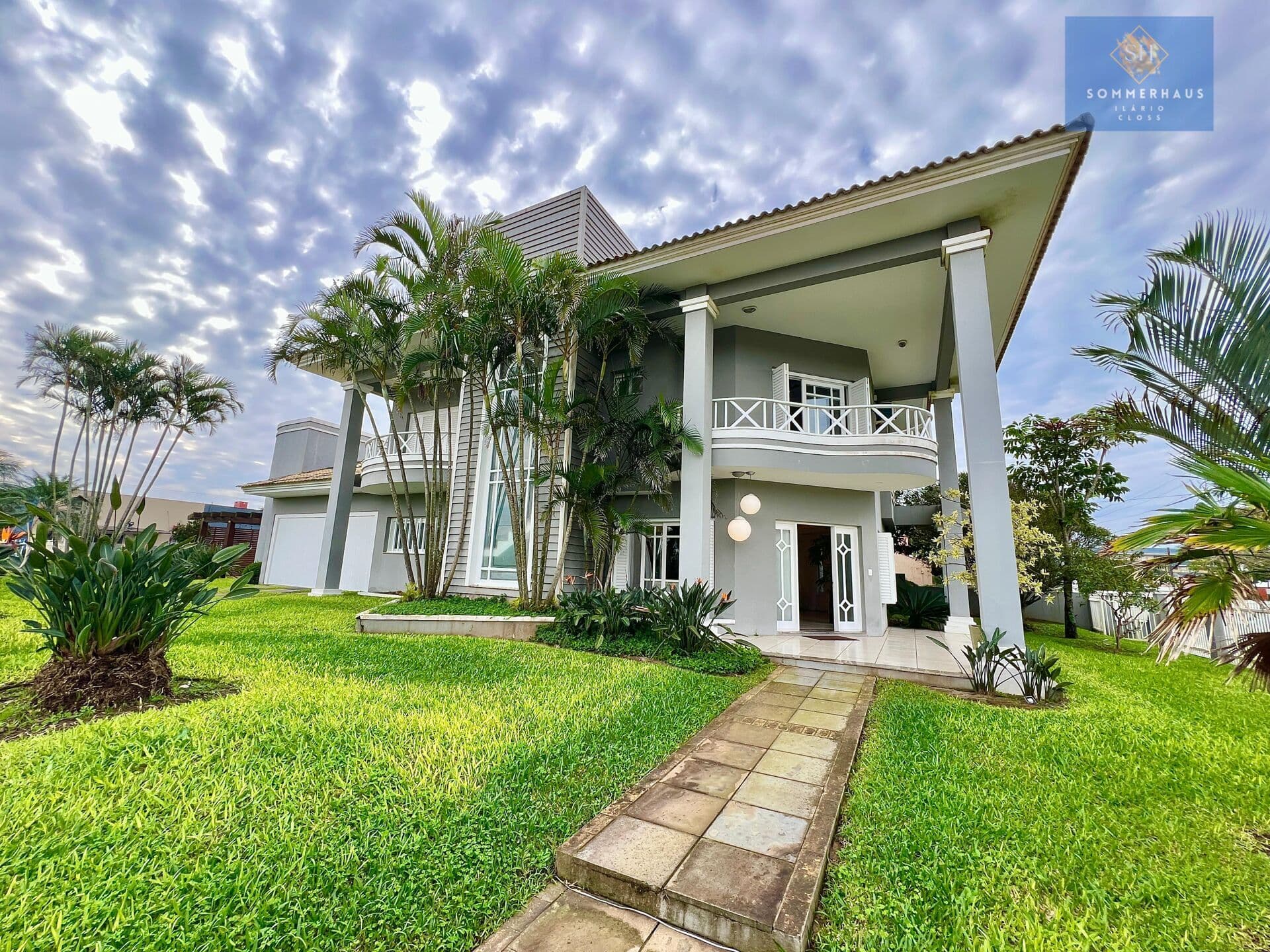 Casa próxima ao mar em Atlântida