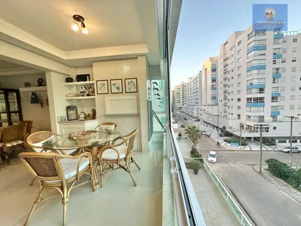 Apartamento 3 dormitórios de frente em Capão da Canoa