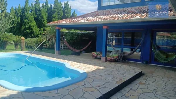 Sobrado em 4 terrenos em Xangri Lá