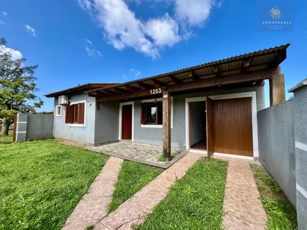 Casa em Atlântida Sul