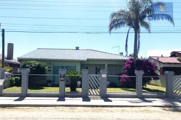 Casa a venda em Atlantida