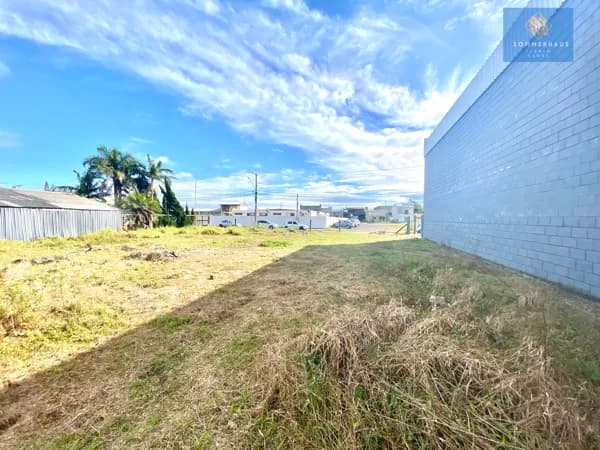 Terreno com 360m² no Centro em Xangri-Lá