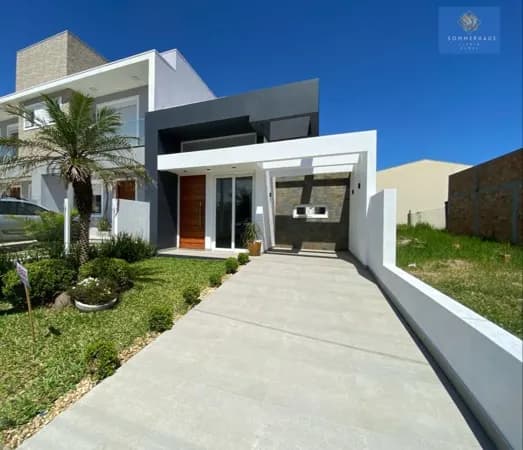 Casa 2 dormitórios em Capão da Canoa