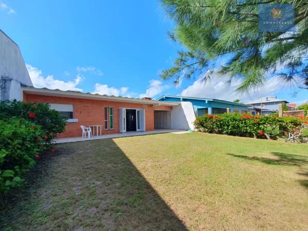 Casa a venda em Noiva do Mar