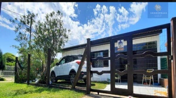 Casa 4 dormitórios em Imbé