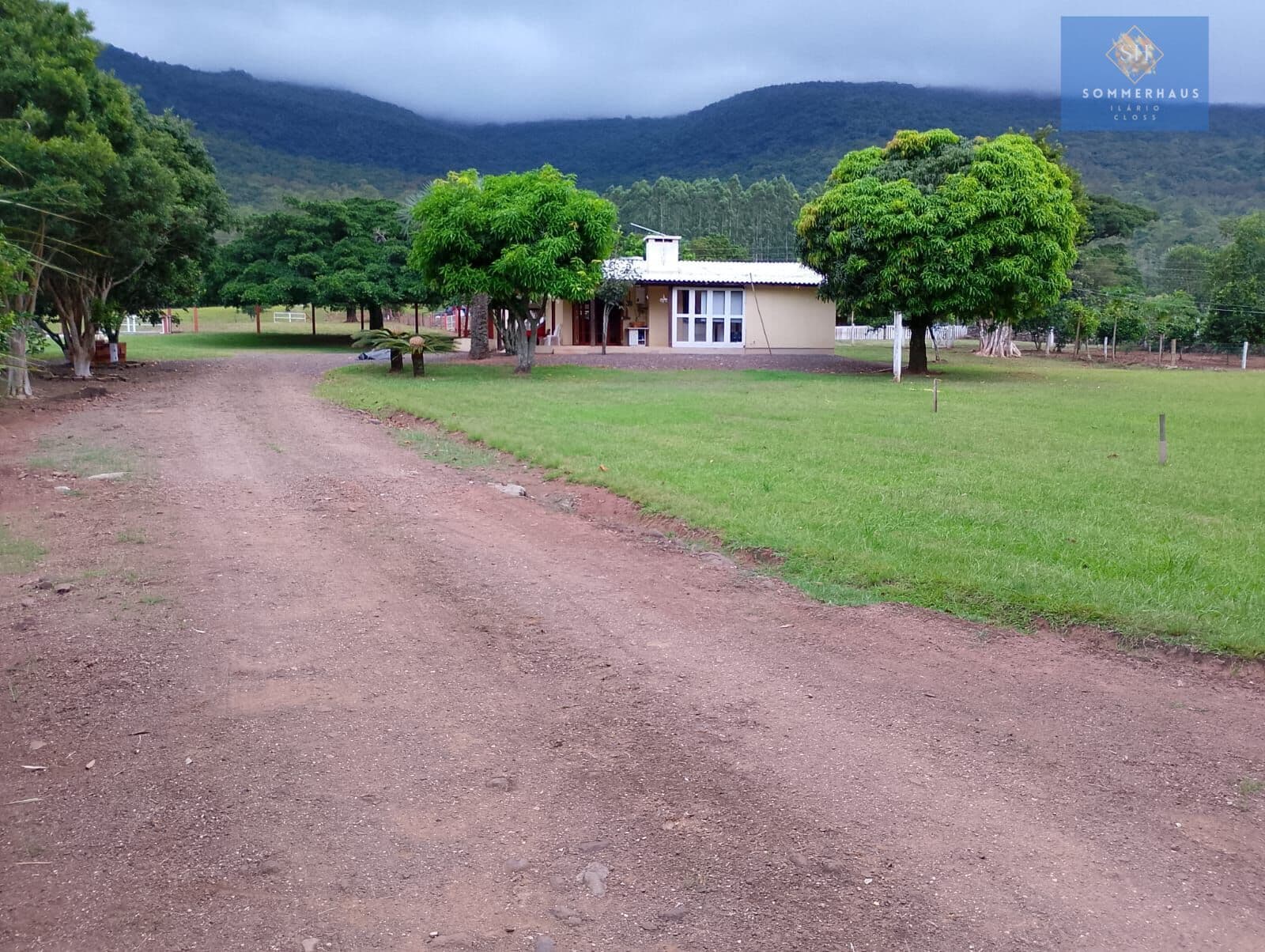Chácara com 20ha em Maquiné