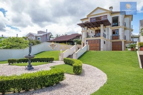 Casa em Condomínio em Florianópolis