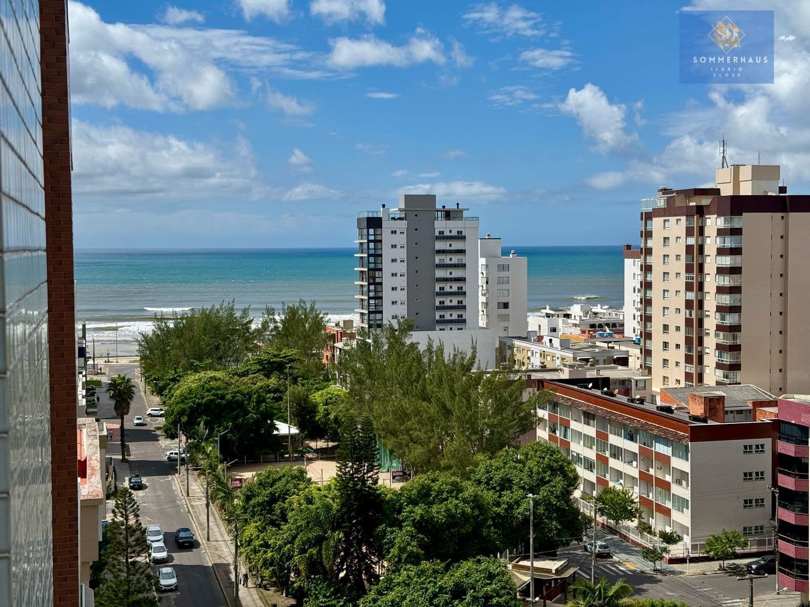 Apartamento com vista para o mar de 3 dormitórios
