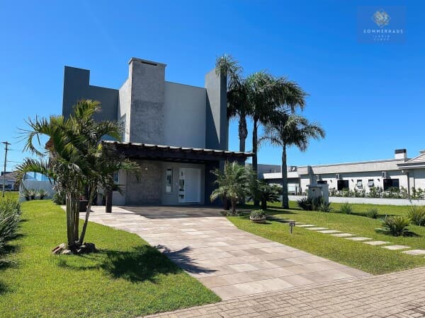 Casa em Condomínio fechado em Capão da Canoa