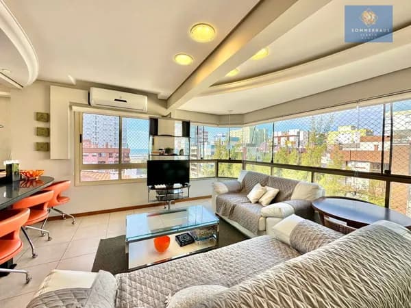 Apartamento 3 dormitórios com vista para o mar