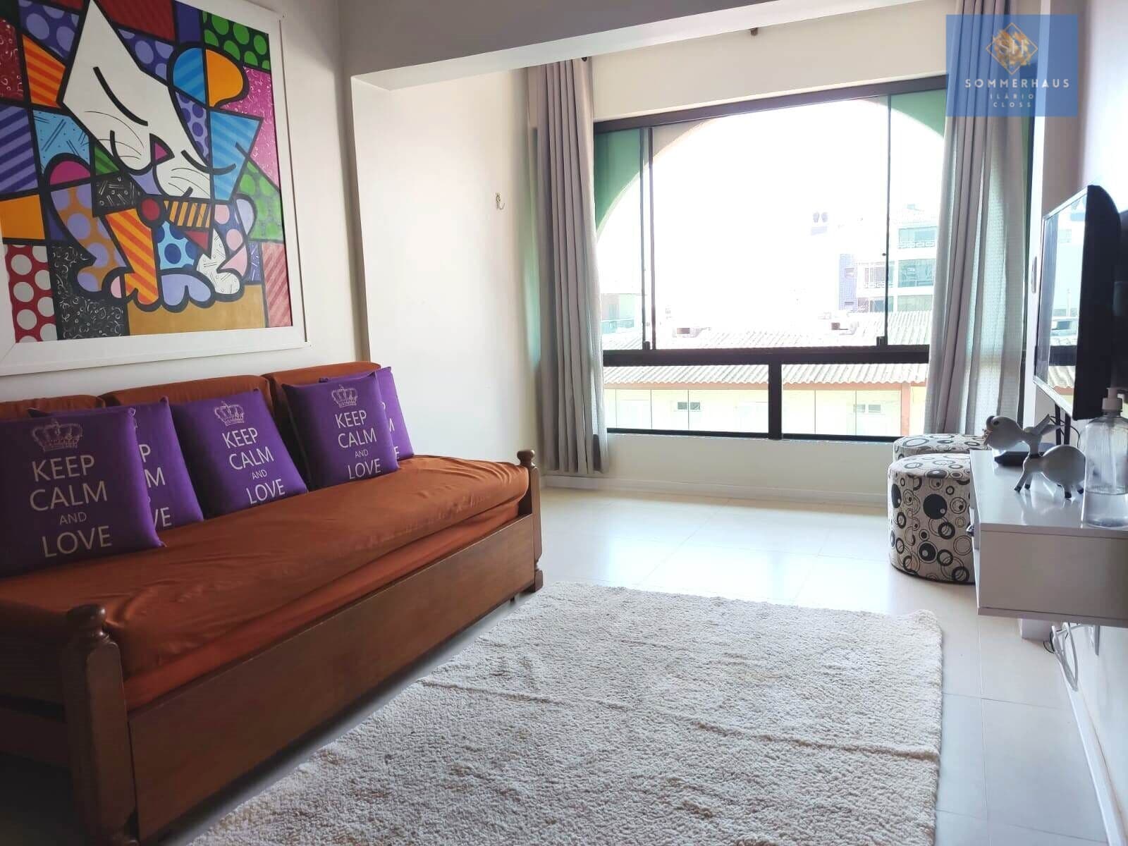 Apartamento mobiliado de 2 dormitórios