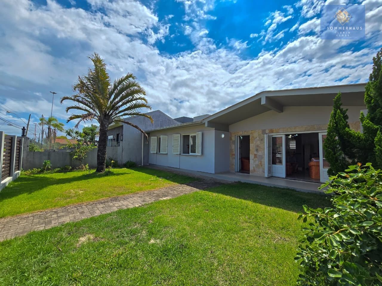 Casa â venda em Atlântida