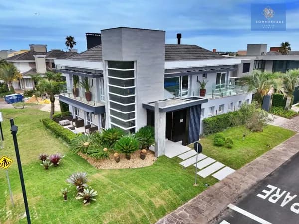 Casa em Condomínio fechado de Xangri Lá