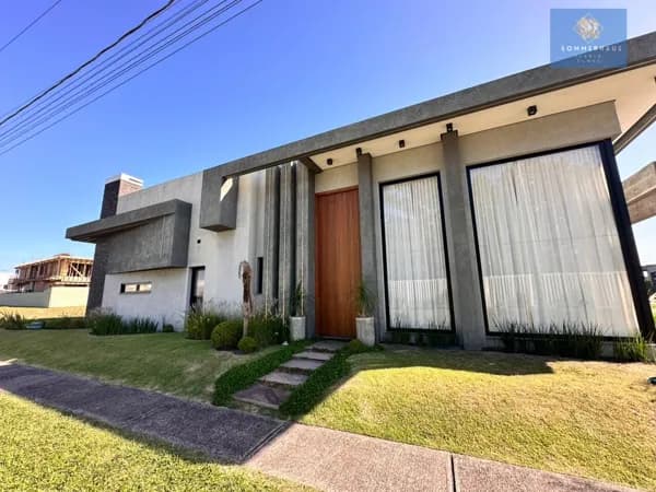 Casa em Condomínio fechado em Capão da Canoa