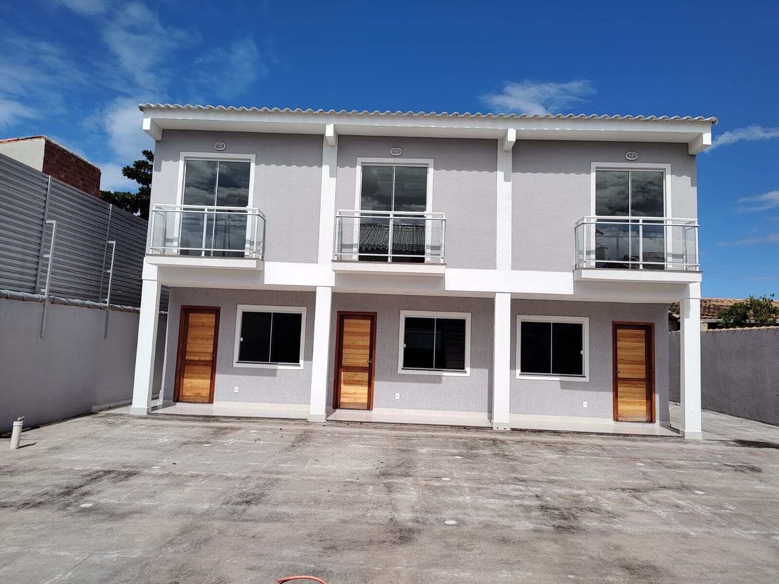 Sobrado em Maricá - Jardim Atlântico Oeste (Itaipuaçu)