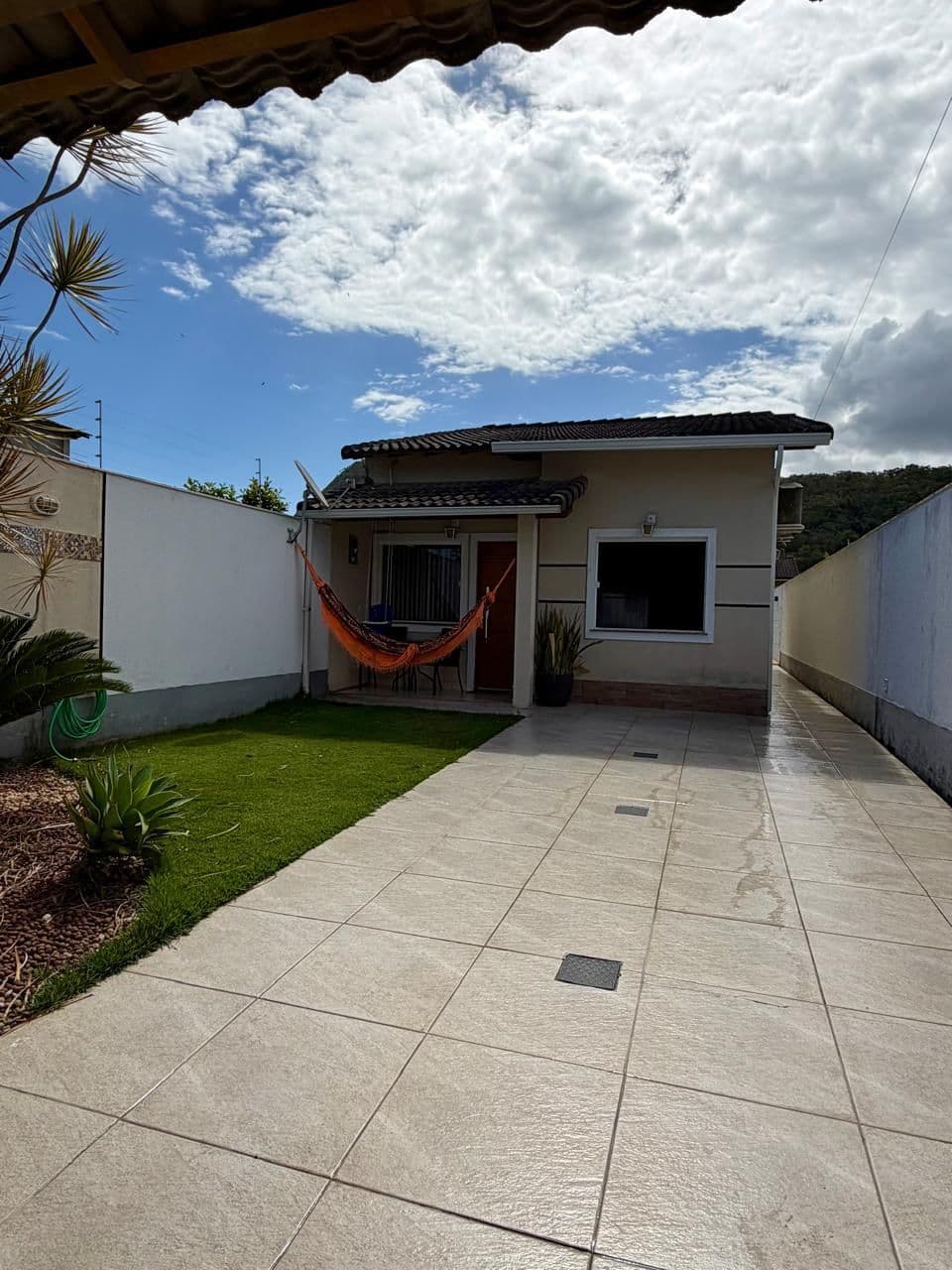 Casa em Maricá - Itaocaia Valley (Itaipuaçu)