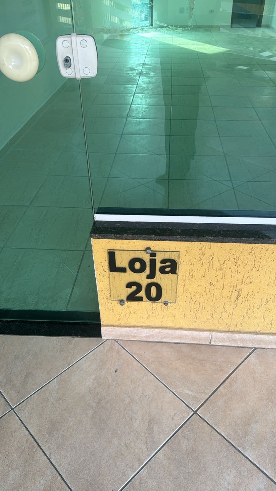 Sala/Conjunto em Maricá - Jardim Atlântico Oeste (Itaipuaçu)