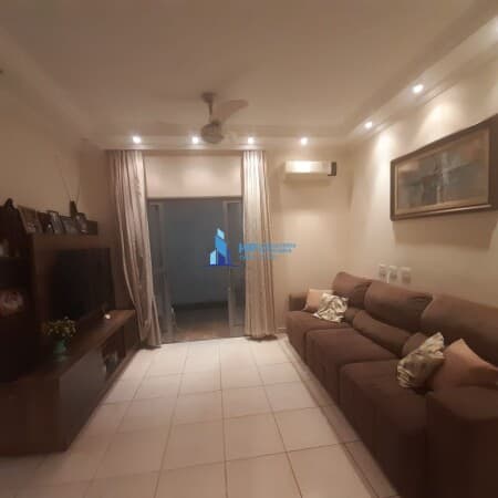 Apartamento térreo com quintal