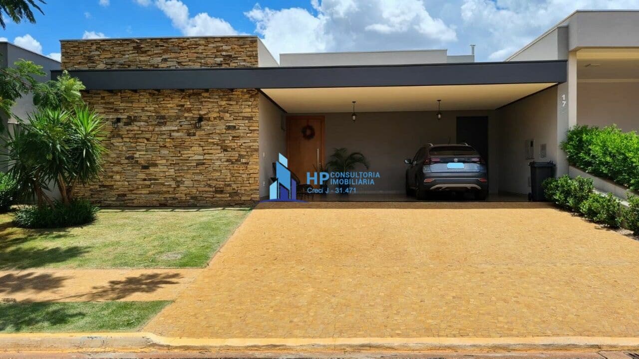 Linda Casa em Condomínio Pronta para Morar