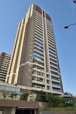 Apartamento alto padrão ao lado da Av. Prof. João Fiusa