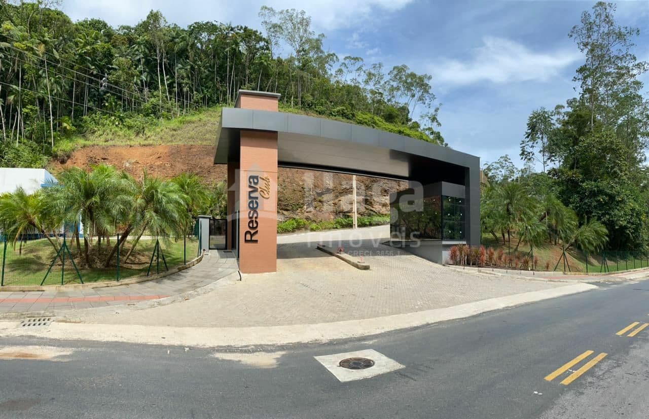 Terreno a venda no bairro Azambuja em Brusque/SC