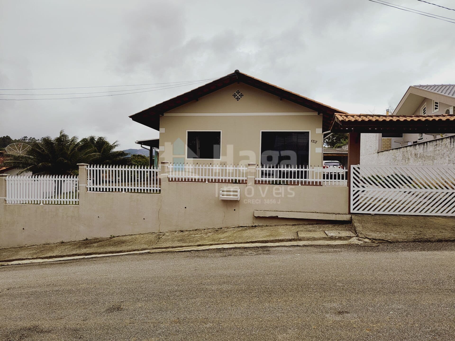 Casa a venda no bairro Paquetá em Brusque/SC