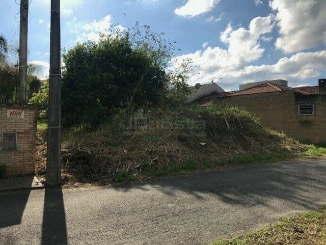 Terreno na Vila Solene em Campo Largo