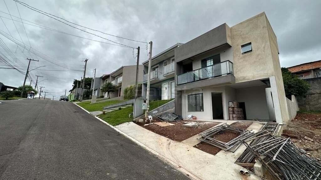Sobrado em Condomínio - NOVO
