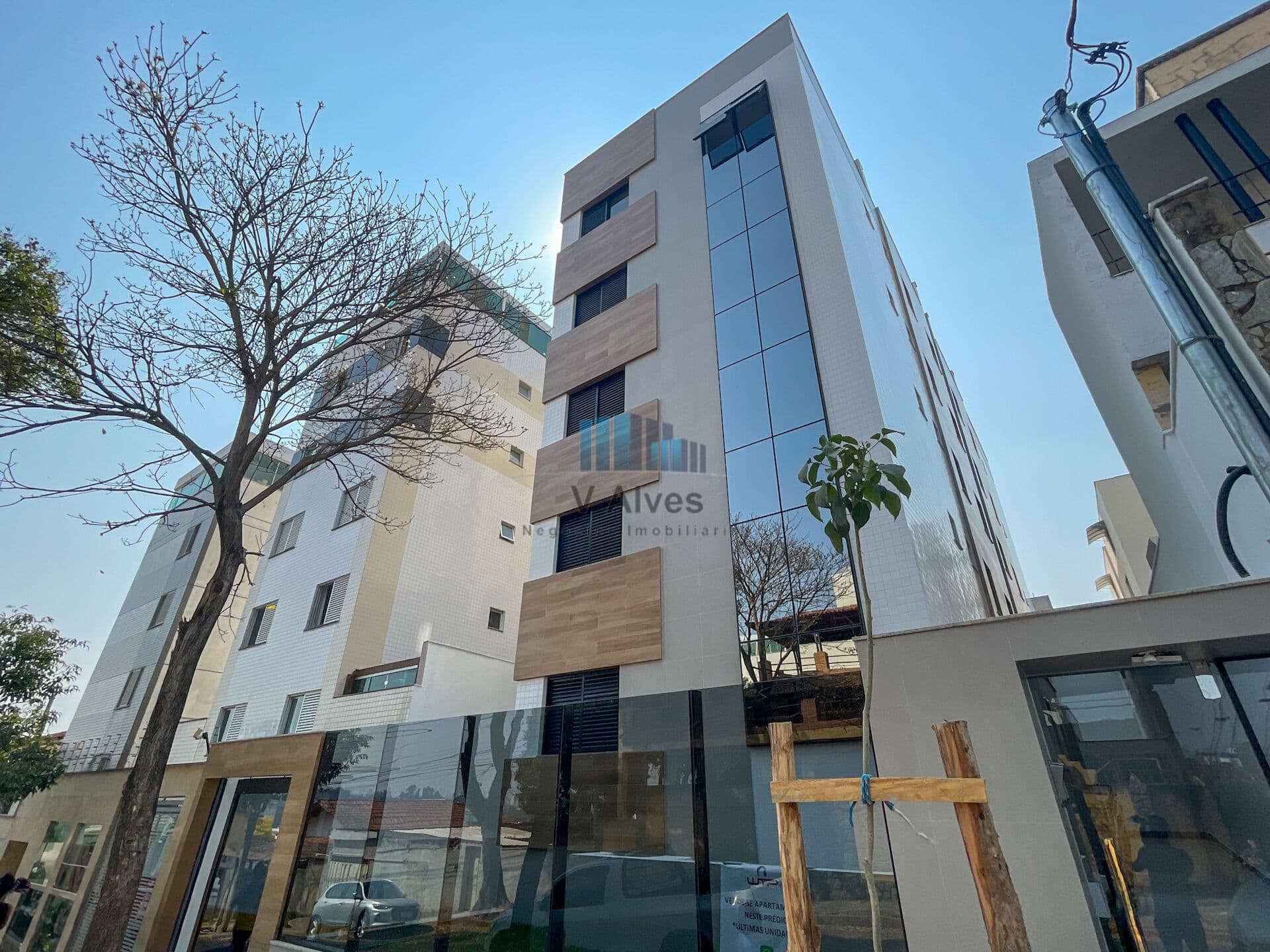 Apartamento com 3 quartos, 2 vagas. À venda, no bairro Santa Inês